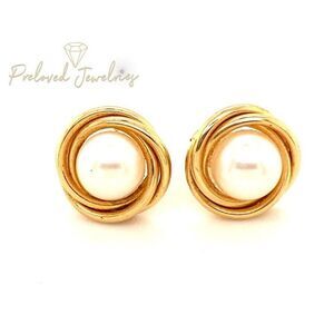 Pearl Gold and White Earrings